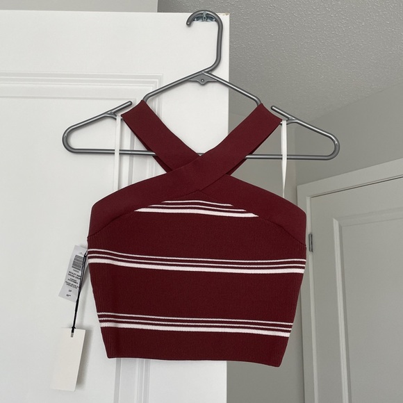 Aritzia Babaton Sculpt Knit Crop Top - Picture 1 of 2